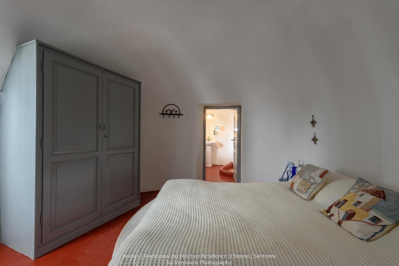 Rodies Traditional House Emporio  Buitenkant foto